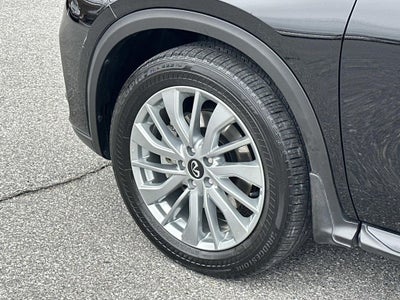 2024 INFINITI QX50 LUXE