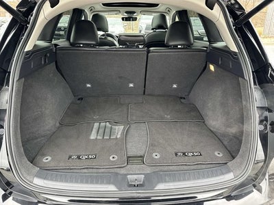 2024 INFINITI QX50 LUXE