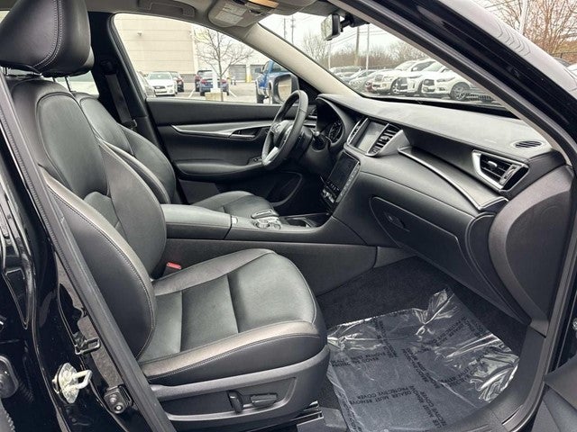 2024 INFINITI QX50 LUXE