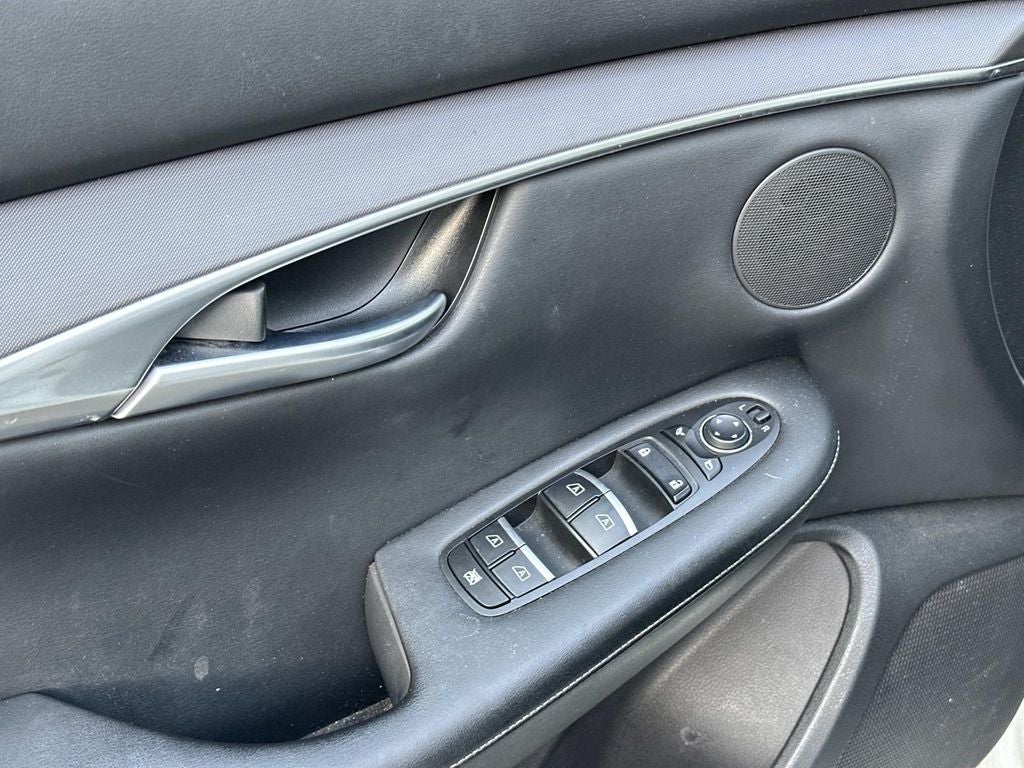 2022 INFINITI QX50 LUXE