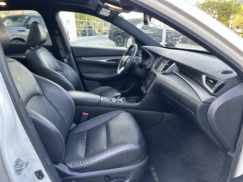 2022 INFINITI QX50 LUXE