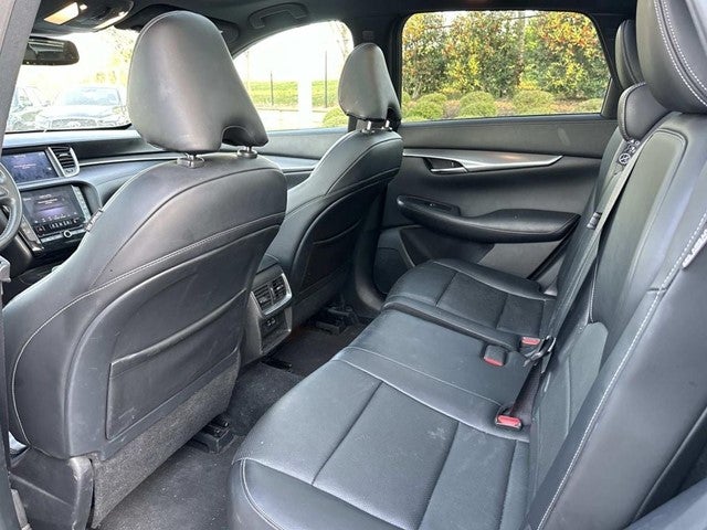 2022 INFINITI QX50 LUXE