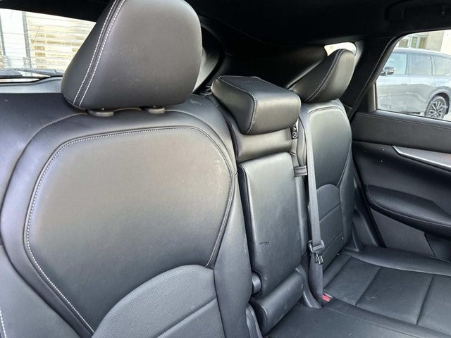 2022 INFINITI QX50 LUXE