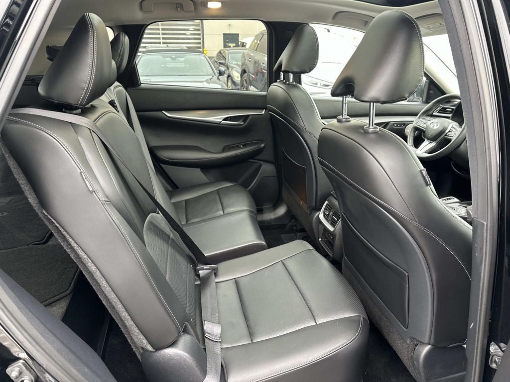 2024 INFINITI QX50 LUXE