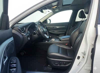 2023 INFINITI QX50 LUXE