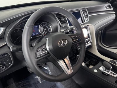 2023 INFINITI QX55 LUXE