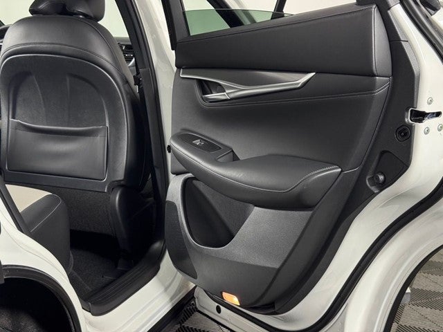 2023 INFINITI QX55 LUXE