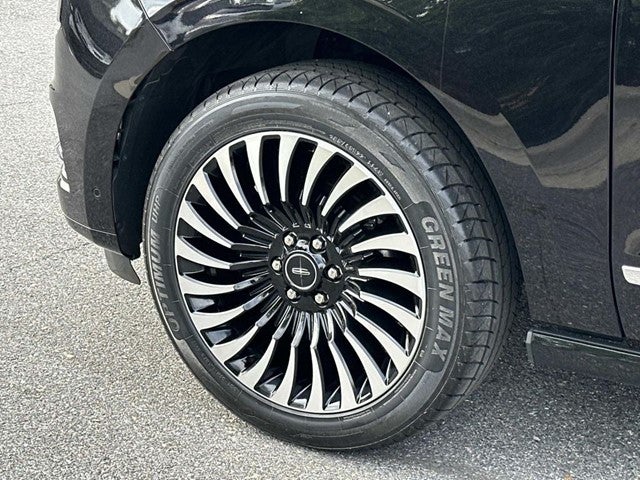 2019 Lincoln Navigator L Black Label