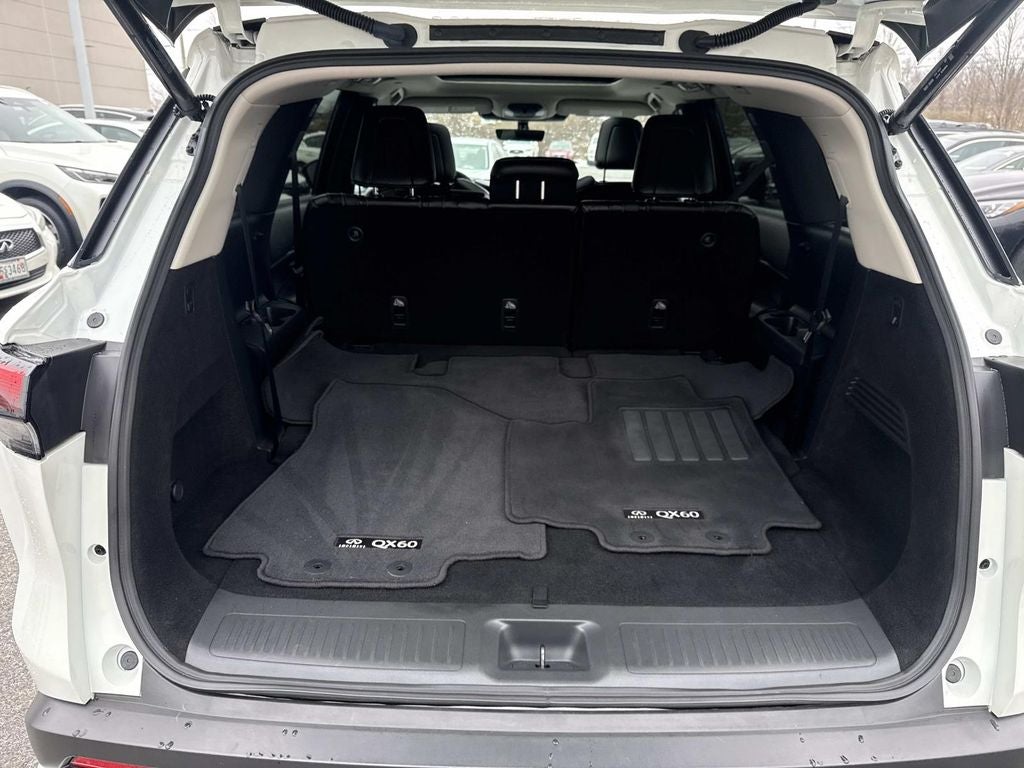 2025 INFINITI QX60 PURE