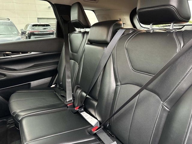 2025 INFINITI QX60 PURE