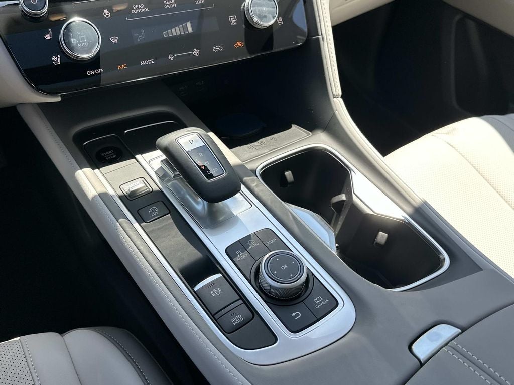 2027 INFINITI QX60 LUXE