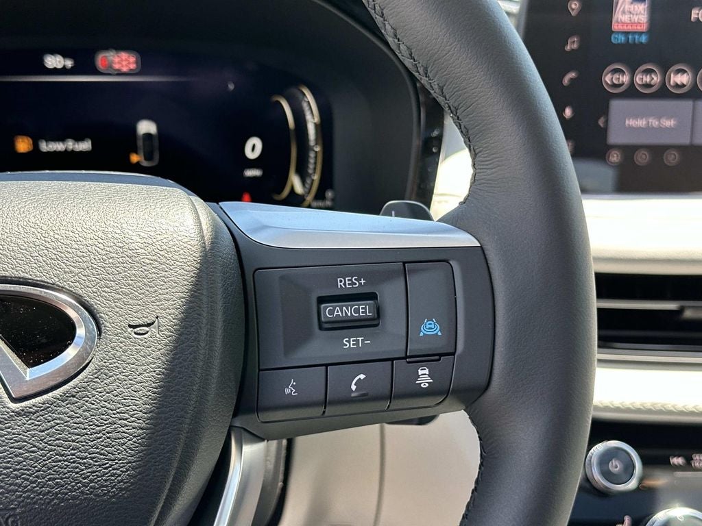 2027 INFINITI QX60 LUXE