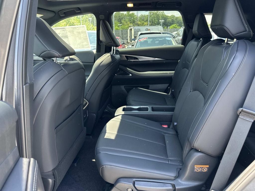 2027 INFINITI QX60 LUXE