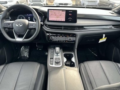 2025 INFINITI QX60 LUXE