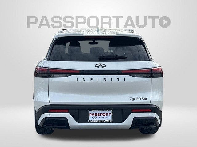 2025 INFINITI QX60 LUXE
