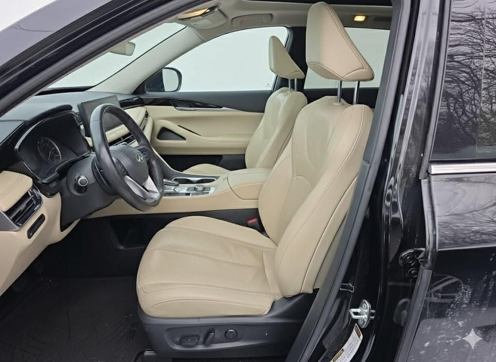 2023 INFINITI QX60 PURE