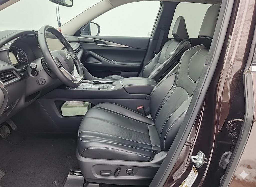 2022 INFINITI QX60 LUXE