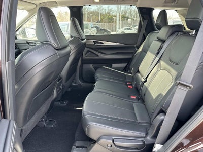 2022 INFINITI QX60 LUXE