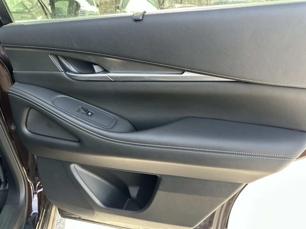 2022 INFINITI QX60 LUXE