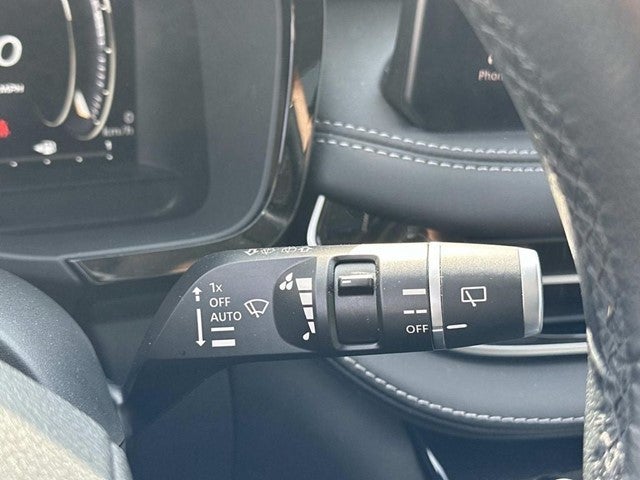 2022 INFINITI QX60 LUXE