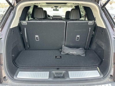 2022 INFINITI QX60 LUXE