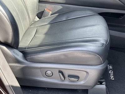 2022 INFINITI QX60 LUXE