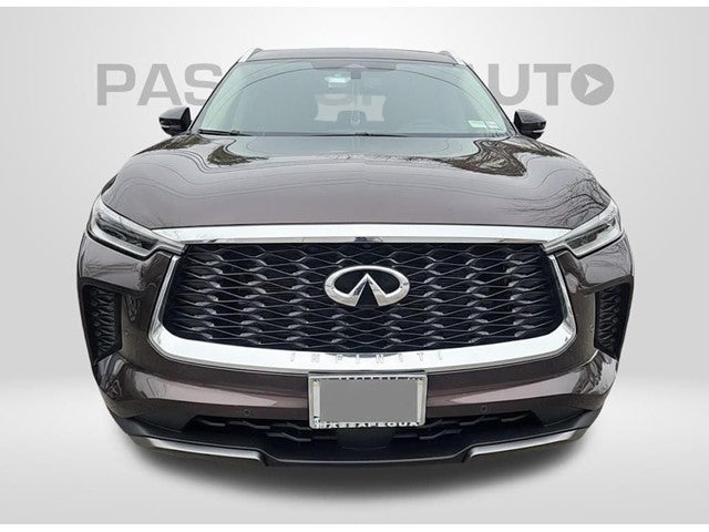 2022 INFINITI QX60 LUXE