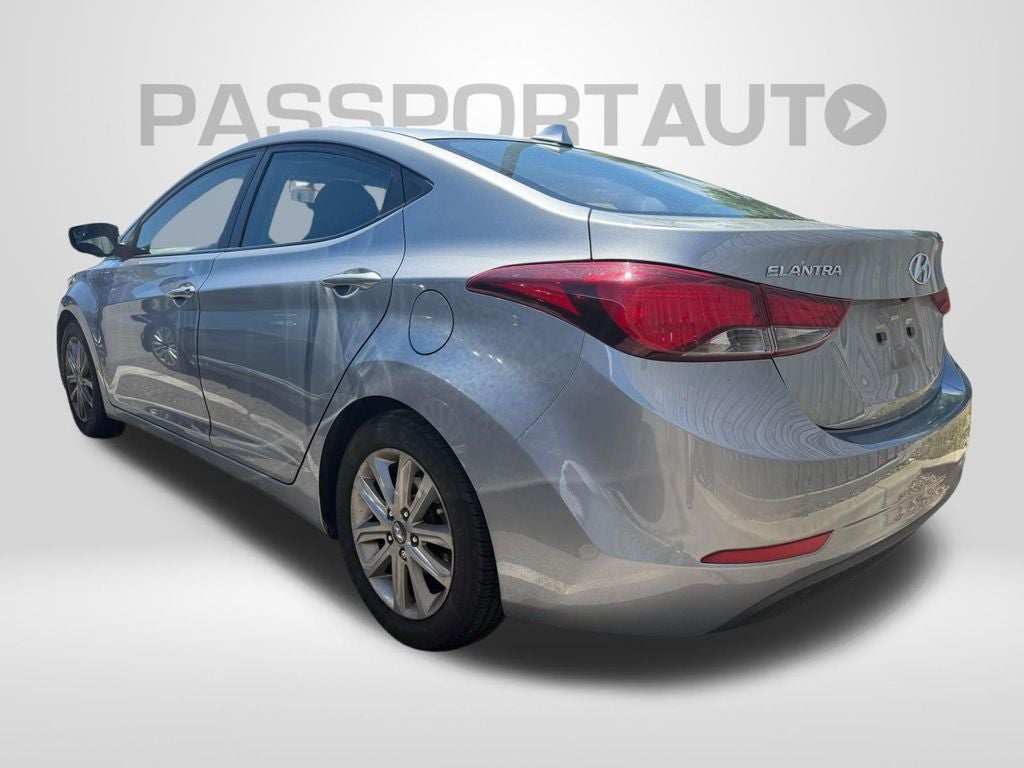 Used 2016 Hyundai Elantra SE with VIN 5NPDH4AE4GH735864 for sale in Camp Springs, MD