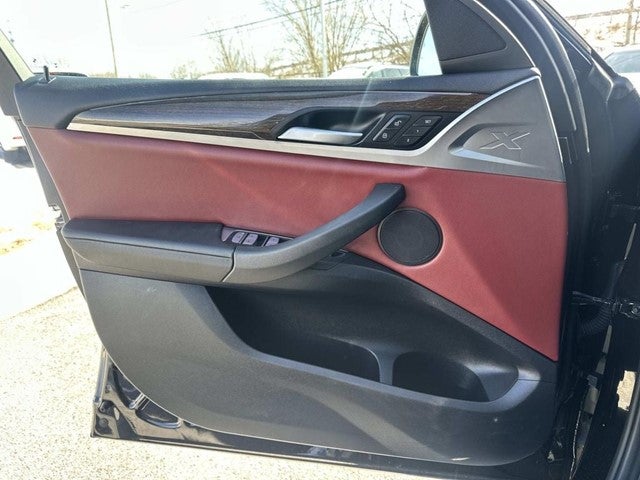 2023 BMW X4 xDrive30i