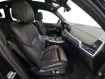 2022 BMW X5 M50i
