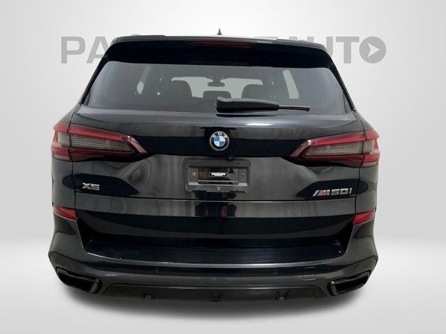 2022 BMW X5 M50i