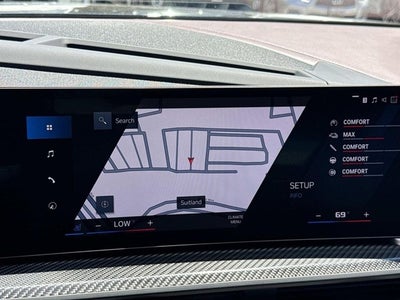 2023 BMW XM Base