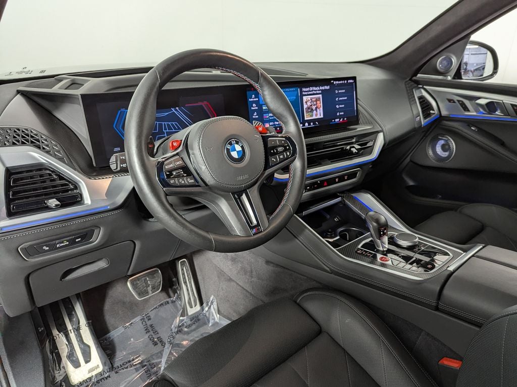 2025 BMW XM Base