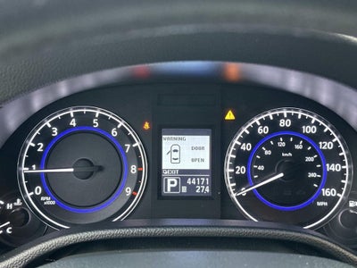 2014 INFINITI Q60 Base