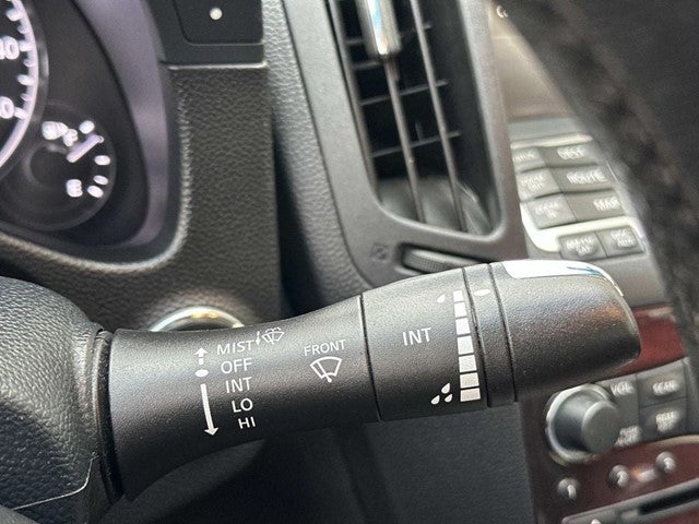 2014 INFINITI Q60 Base