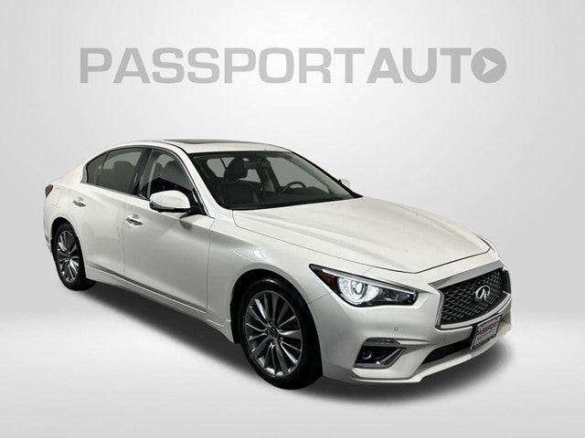 2023 INFINITI Q50 LUXE