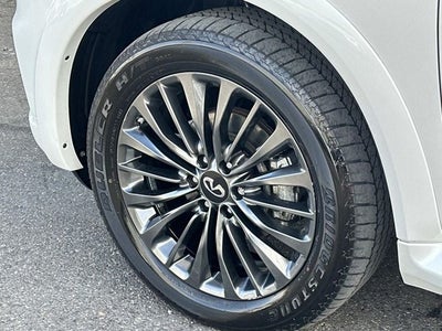 2024 INFINITI QX80 Sensory