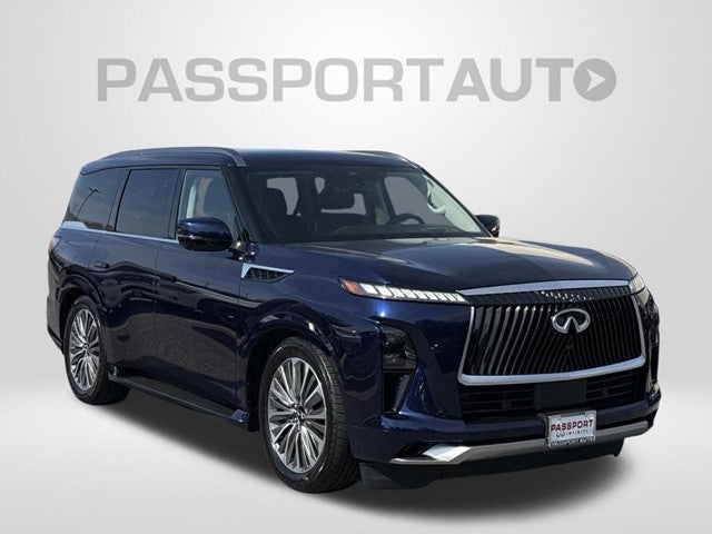 2025 INFINITI QX80 LUXE