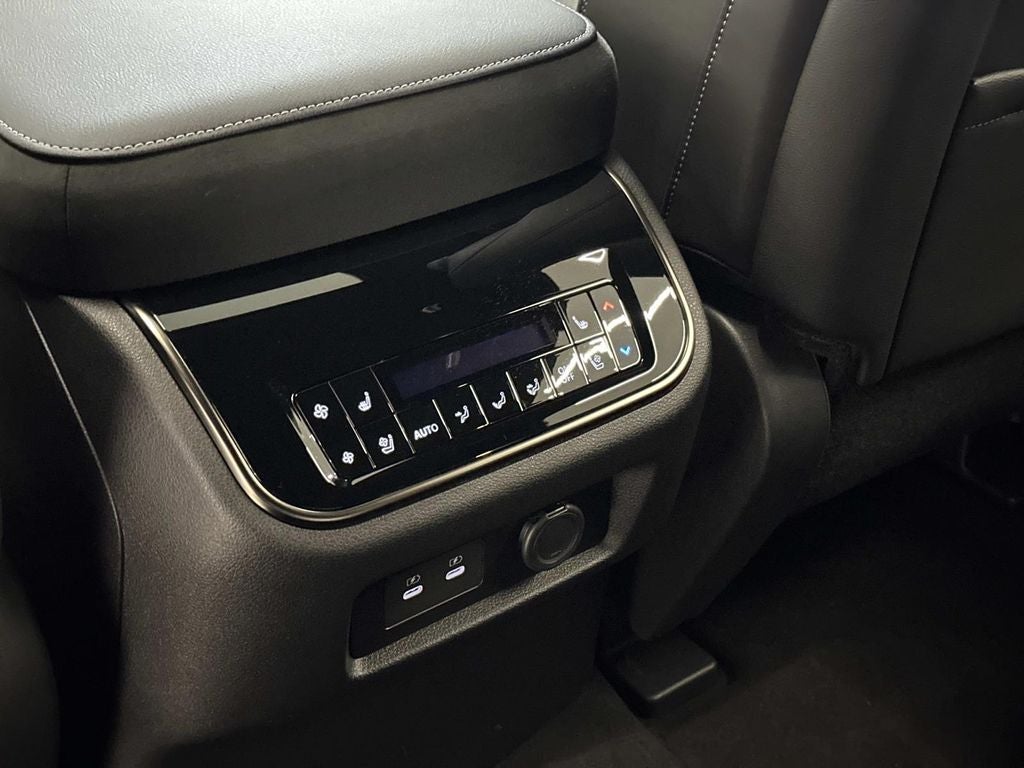 2026 INFINITI QX80 SPORT