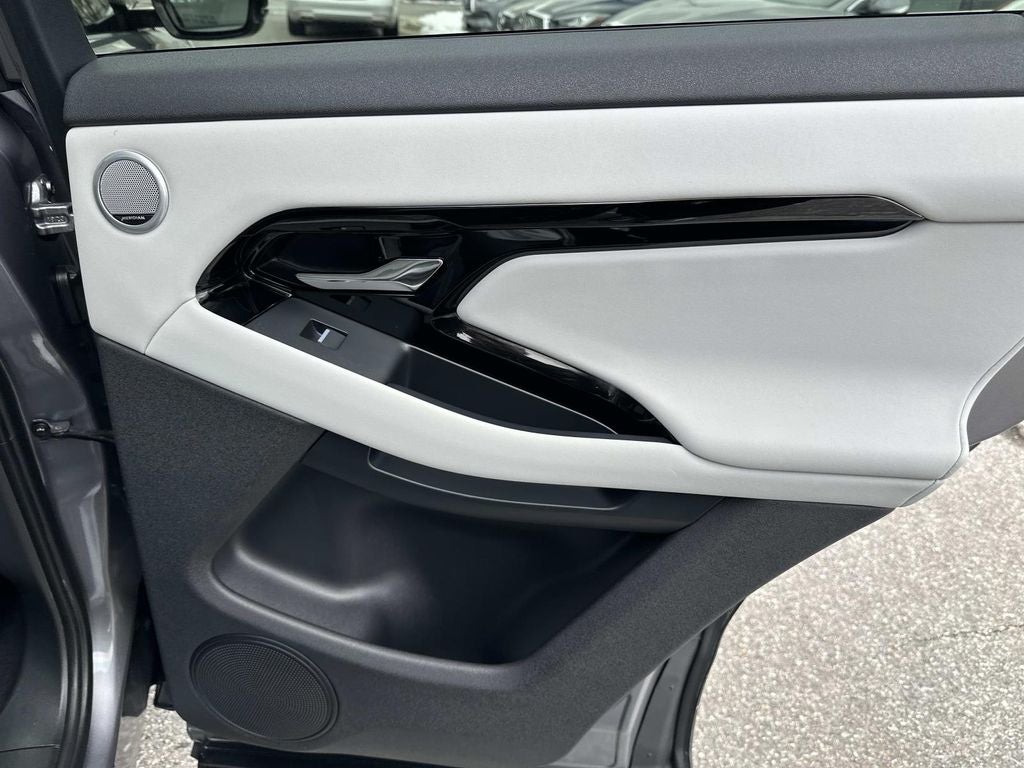 2025 Land Rover Range Rover Evoque S