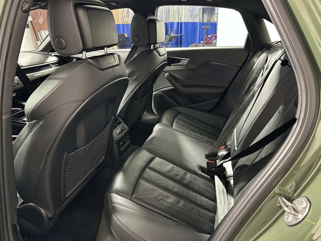 2023 Audi A4 45 S line Premium Plus quattro