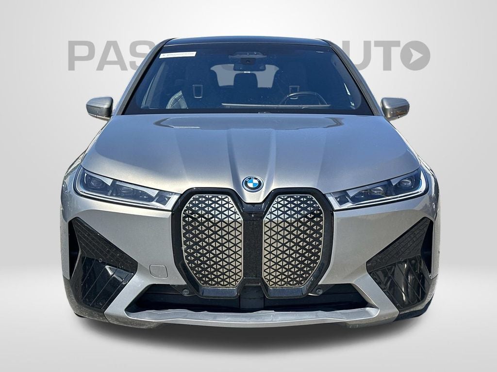 2023 BMW iX M60