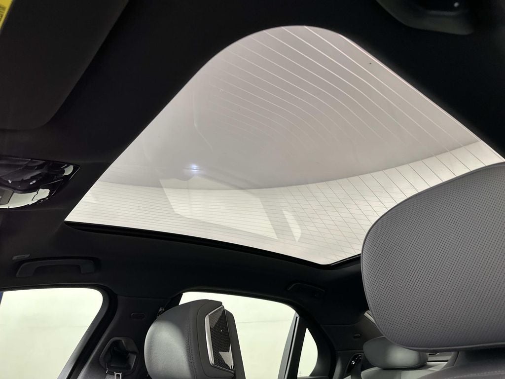 2023 BMW 7 Series 740i