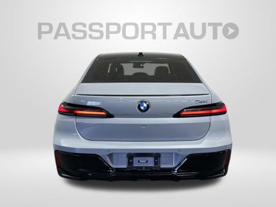 2023 BMW 7 Series 740i