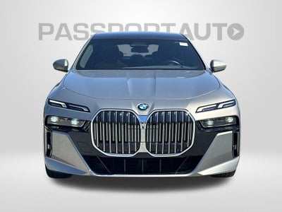 2023 BMW 7 Series 740i