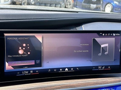 2023 BMW 7 Series 740i