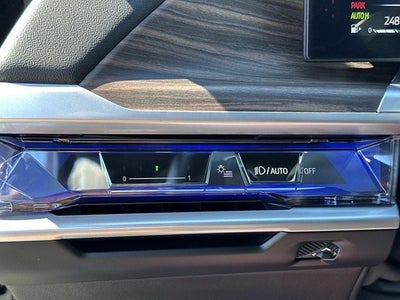 2023 BMW 7 Series 740i