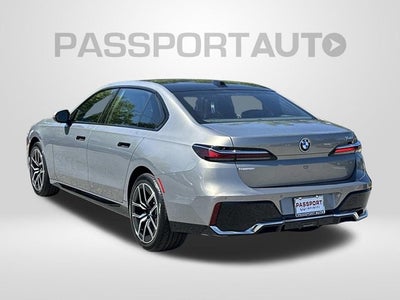2023 BMW 7 Series 740i
