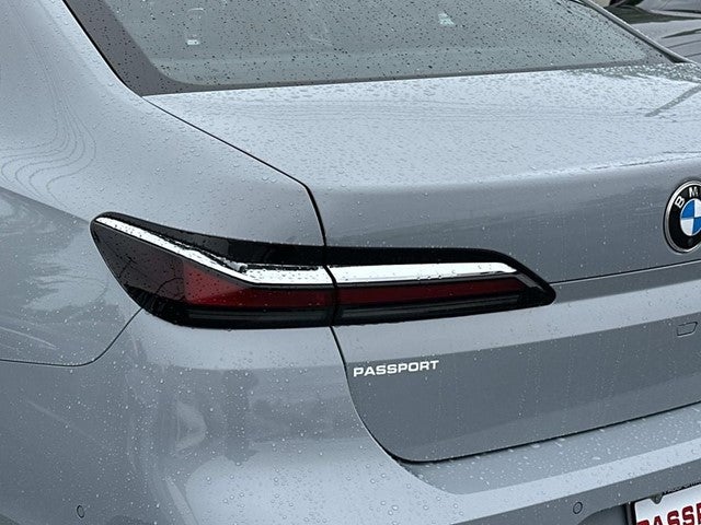 2023 BMW 7 Series 740i