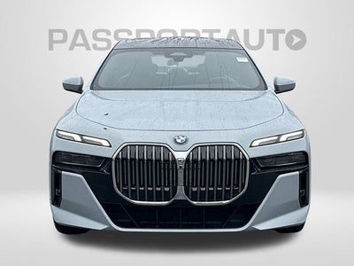 2023 BMW 7 Series 740i